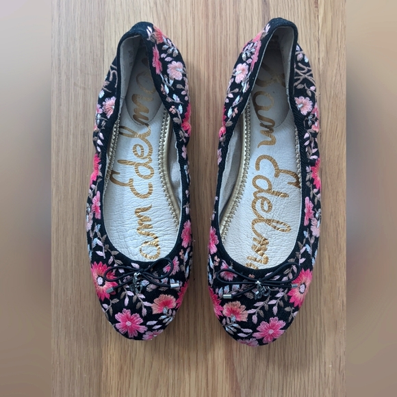 Sam Edelman Felicia Ballet Flats (Embroidered Floral) - Picture 2 of 3